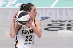 Caitlin Clark, Fever beat Mystics to streak into playoff contention