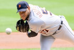 Diamondbacks agree to $80M deal with pitcher Eduardo Rodriguez