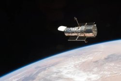 Ongoing gyroscope problem forces Hubble telescope to pause operations