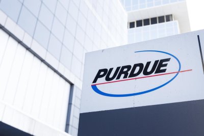 Supreme Court tosses Purdue Pharma opioid bankruptcy settlement