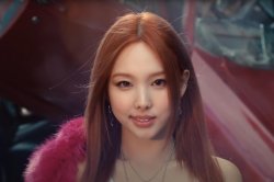 Twice's Nayeon releases solo EP, 'ABCD' music video