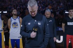 Warriors honor late coach Dejan Milojević in emotional pregame ceremony